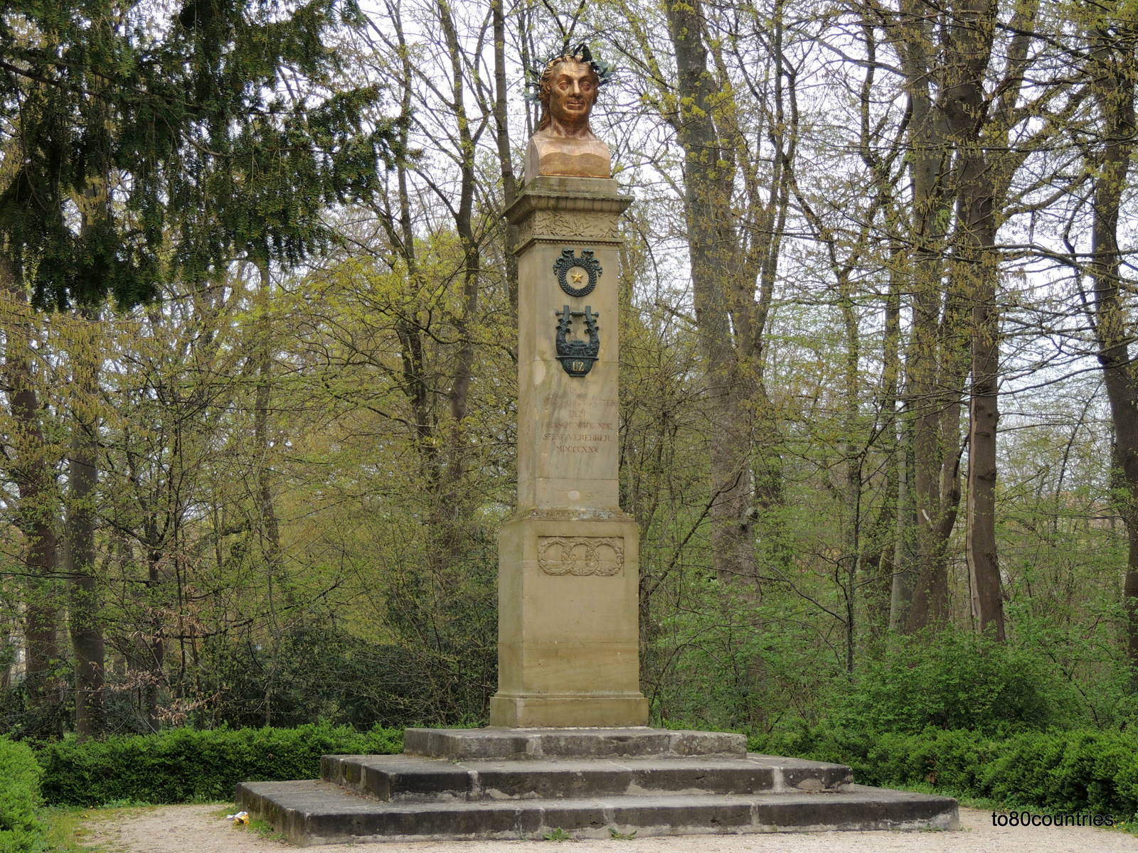 Johann-Peter-Uz-Denkmal im Hofgarten Ansbach