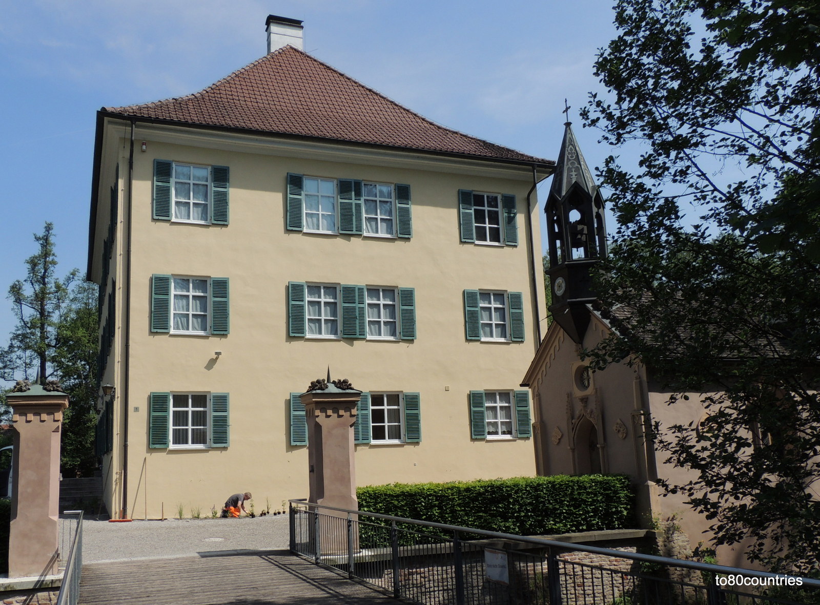 Ehemaliges Wittelsbacher Jagdschloss von Herzog Max in Bayern