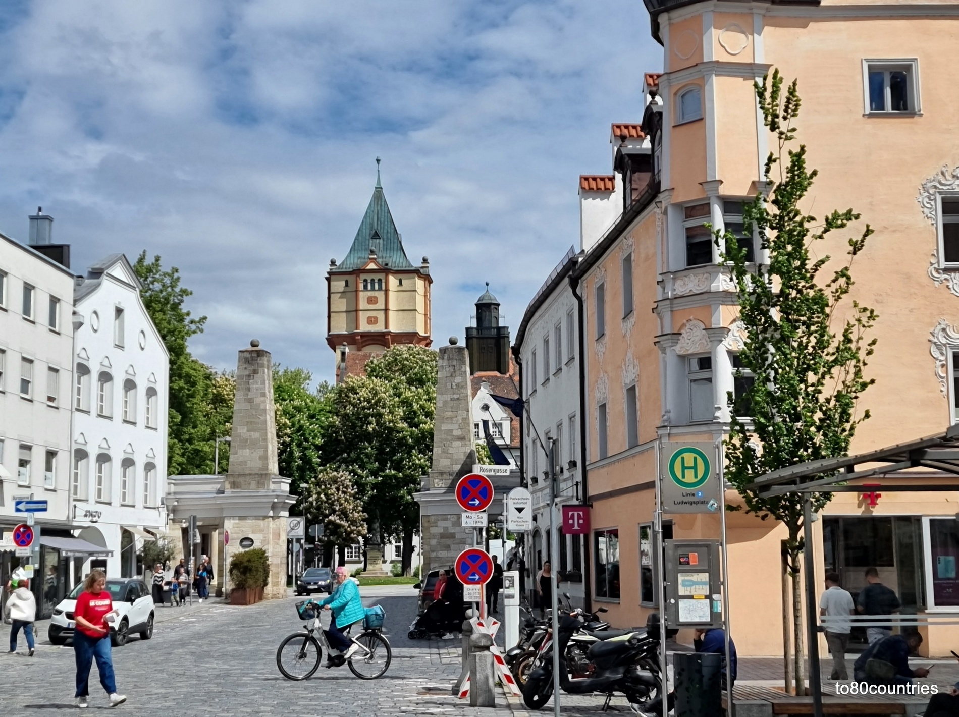 Ludwigsplatz mit Wasserturm
