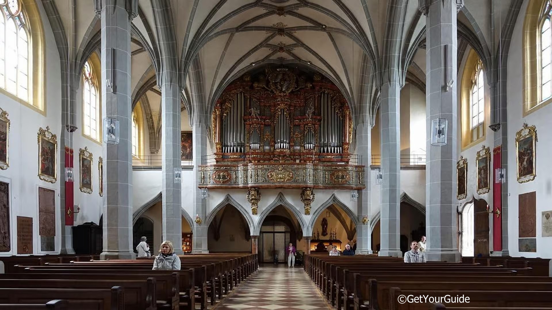 Stiftspfarrkirche Altötting - Innenraum