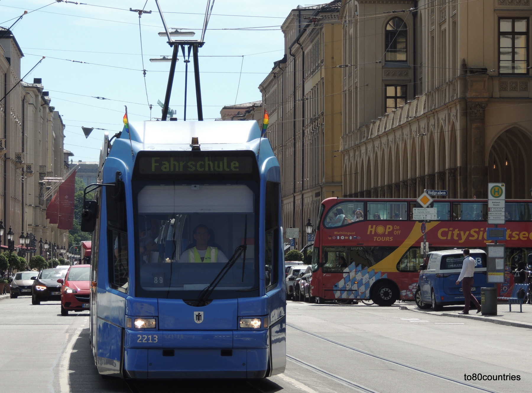 Tram in der Maximilianstraße