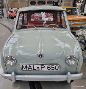 Verkehrszentrum des Deutschen Museums - Glas Goggomobil T25
