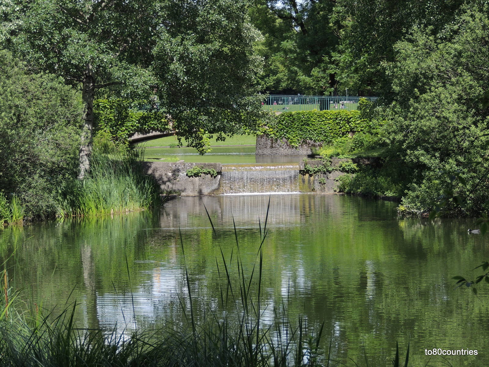 Westpark München Wasserlauf im Ostteil