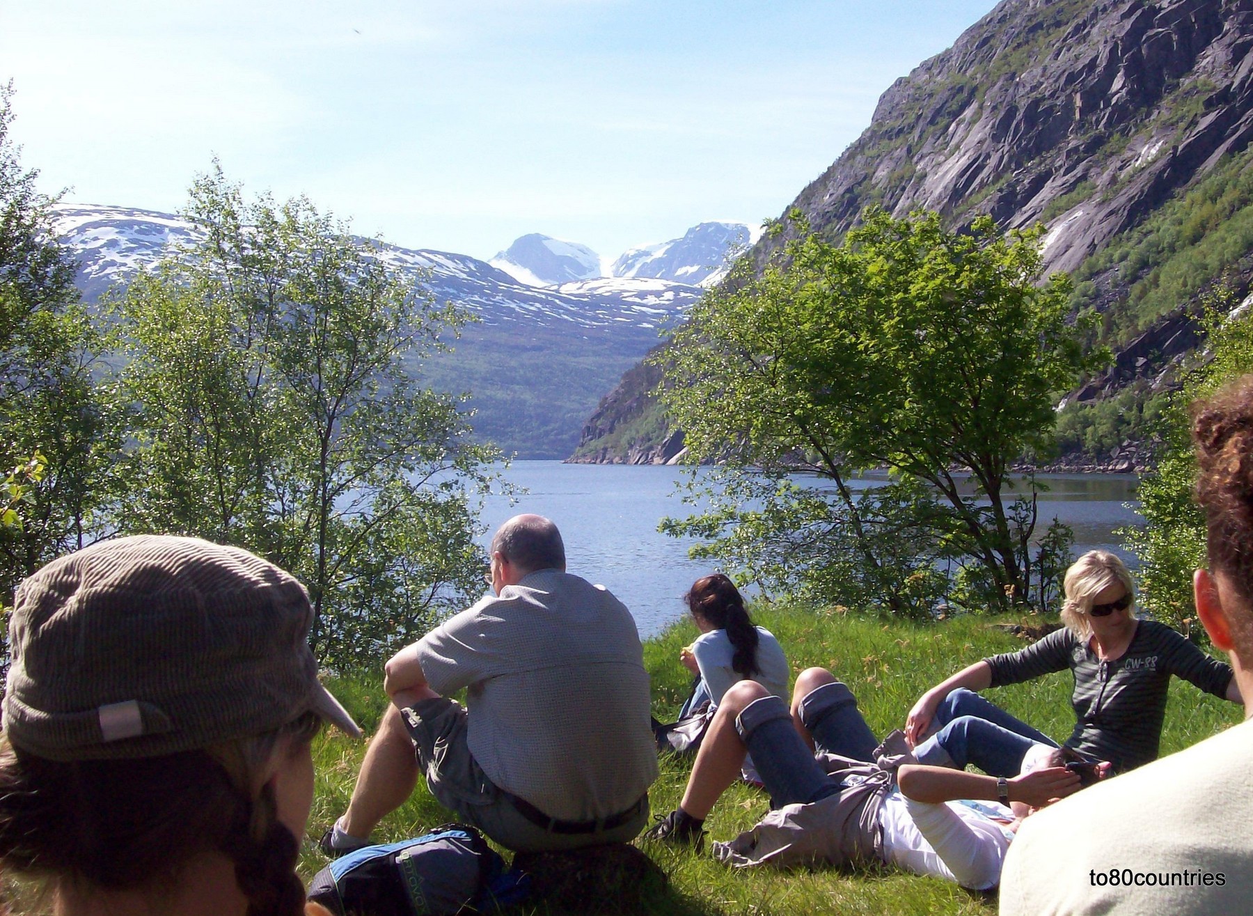 Pause am Rombaksfjord in Norwegen