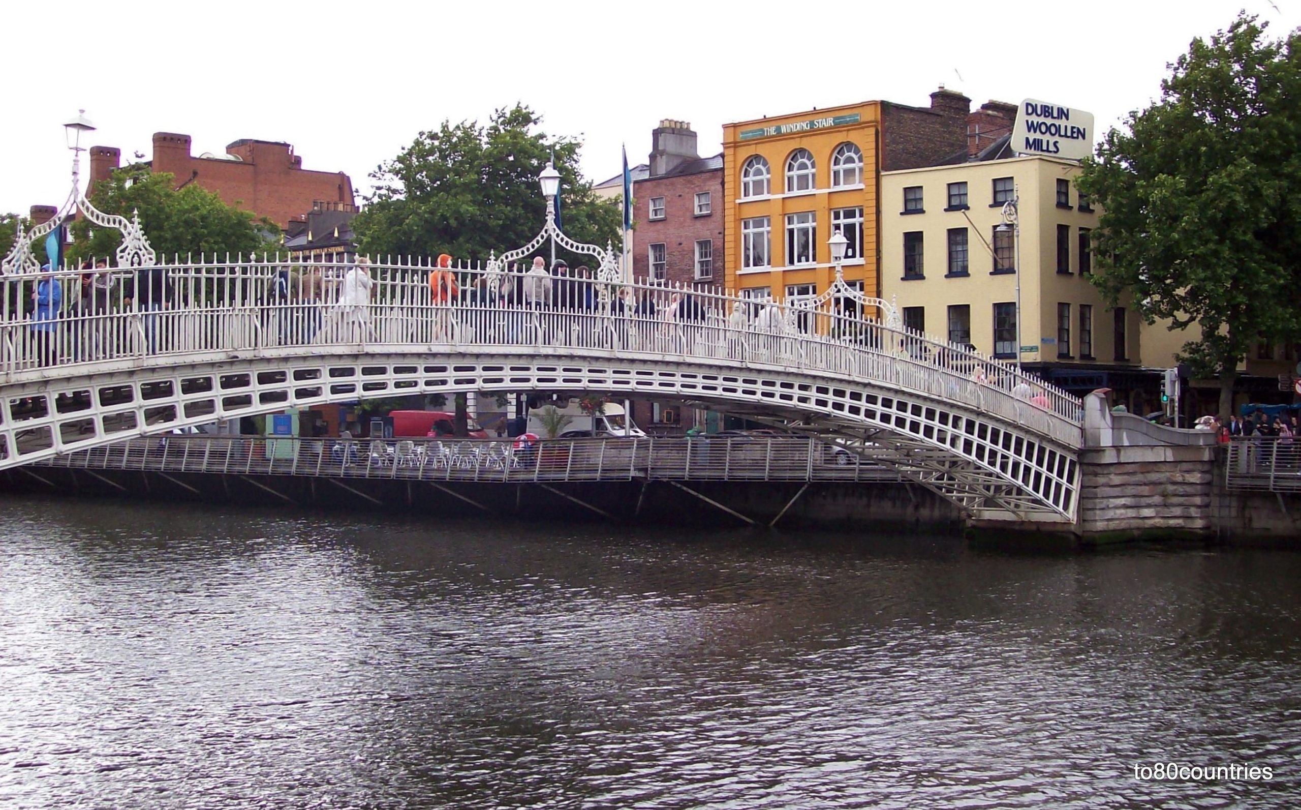 Halfpenny Bridge Dublin