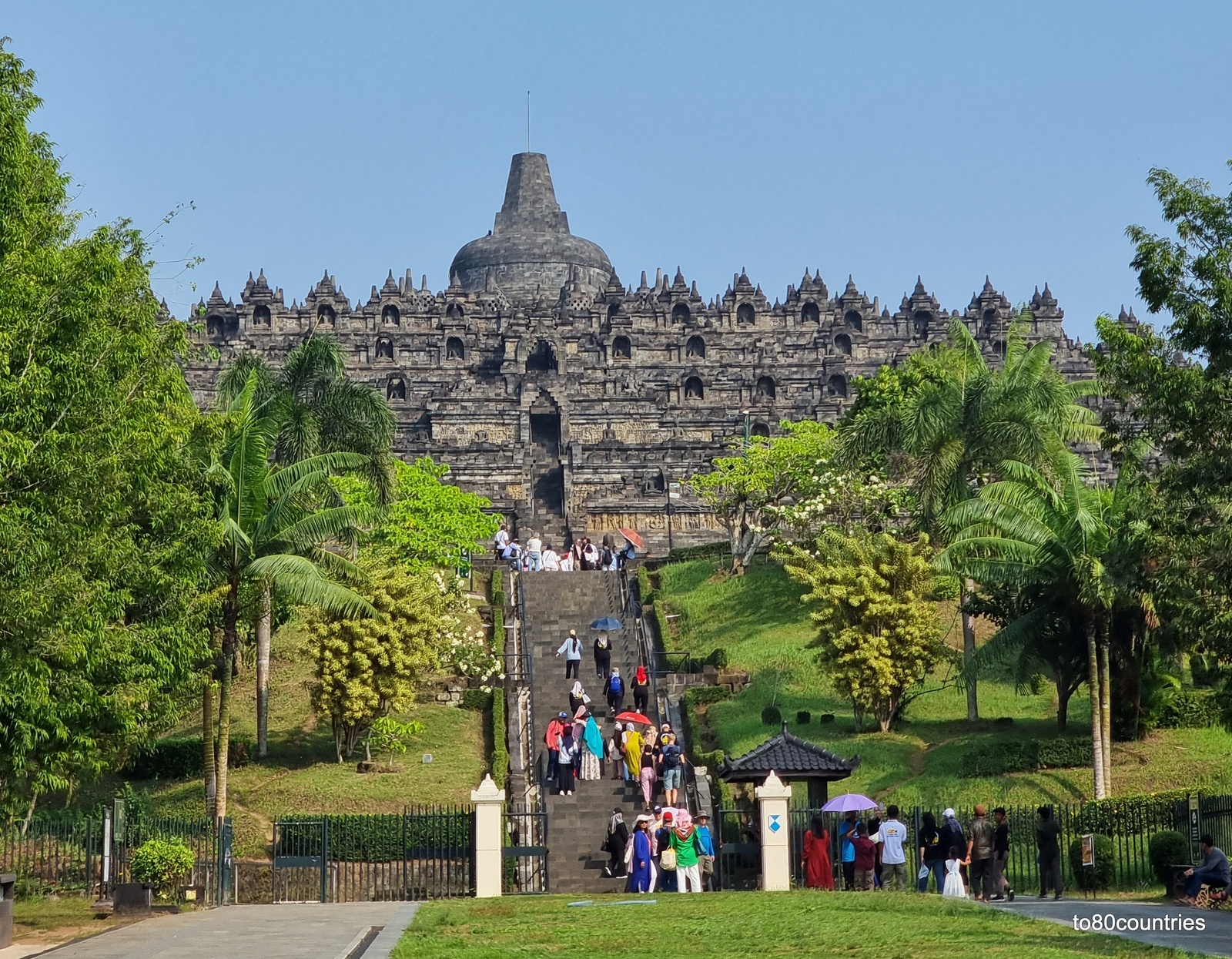 Borobudur Tempel - Zentraljava