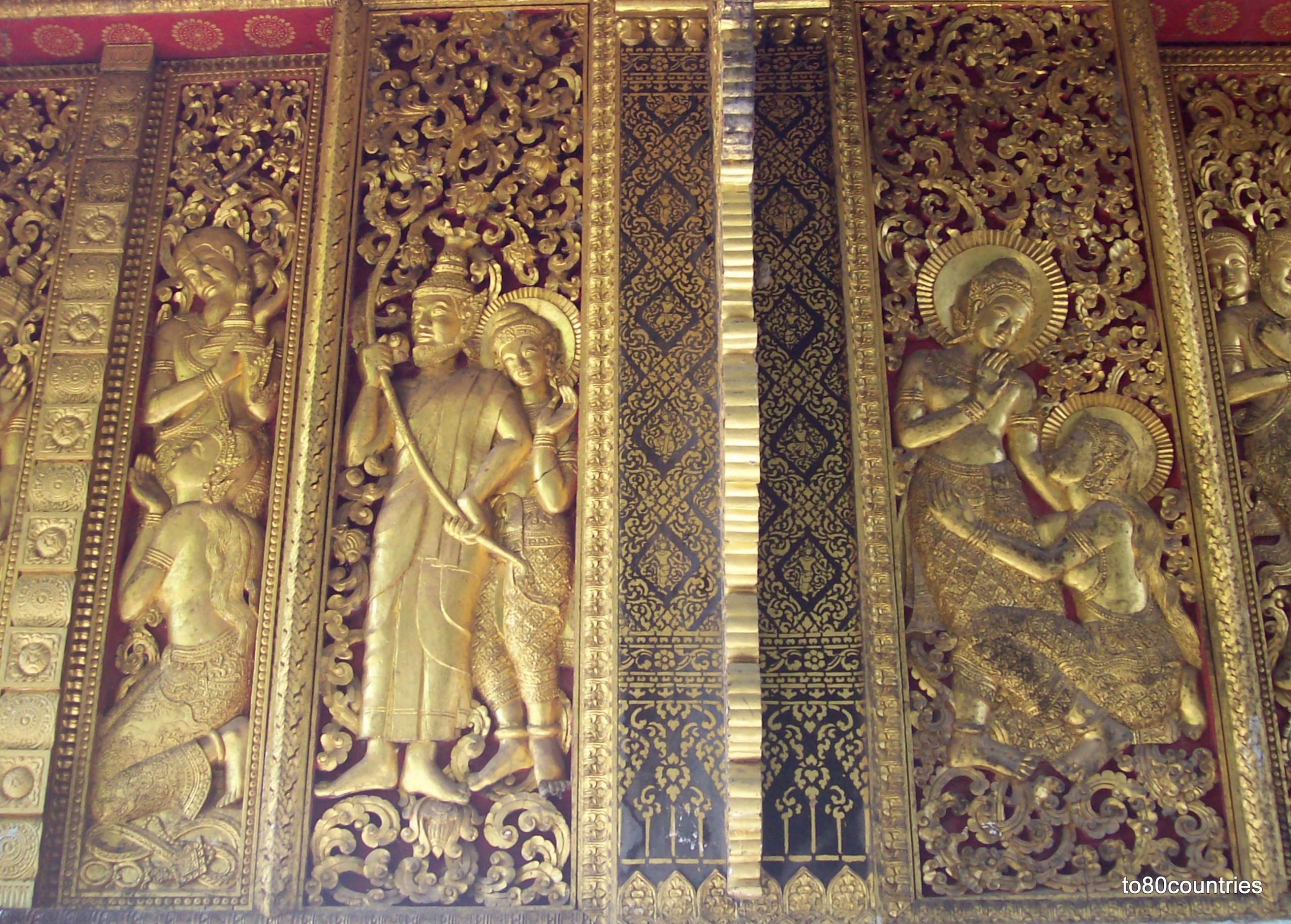 Goldenes Relief - Sene Tempel - Luang Prabang
