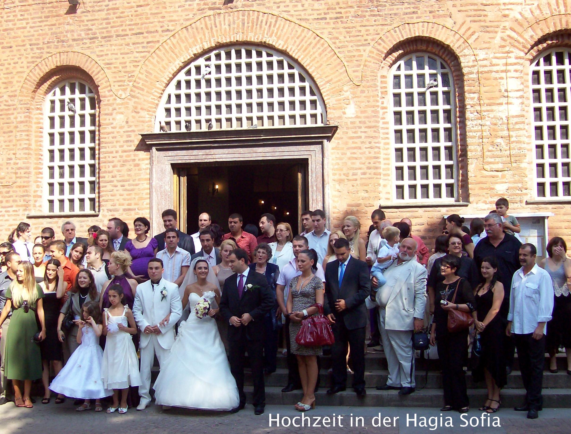 Sofia - Hochzeit vor der Sophienkirche