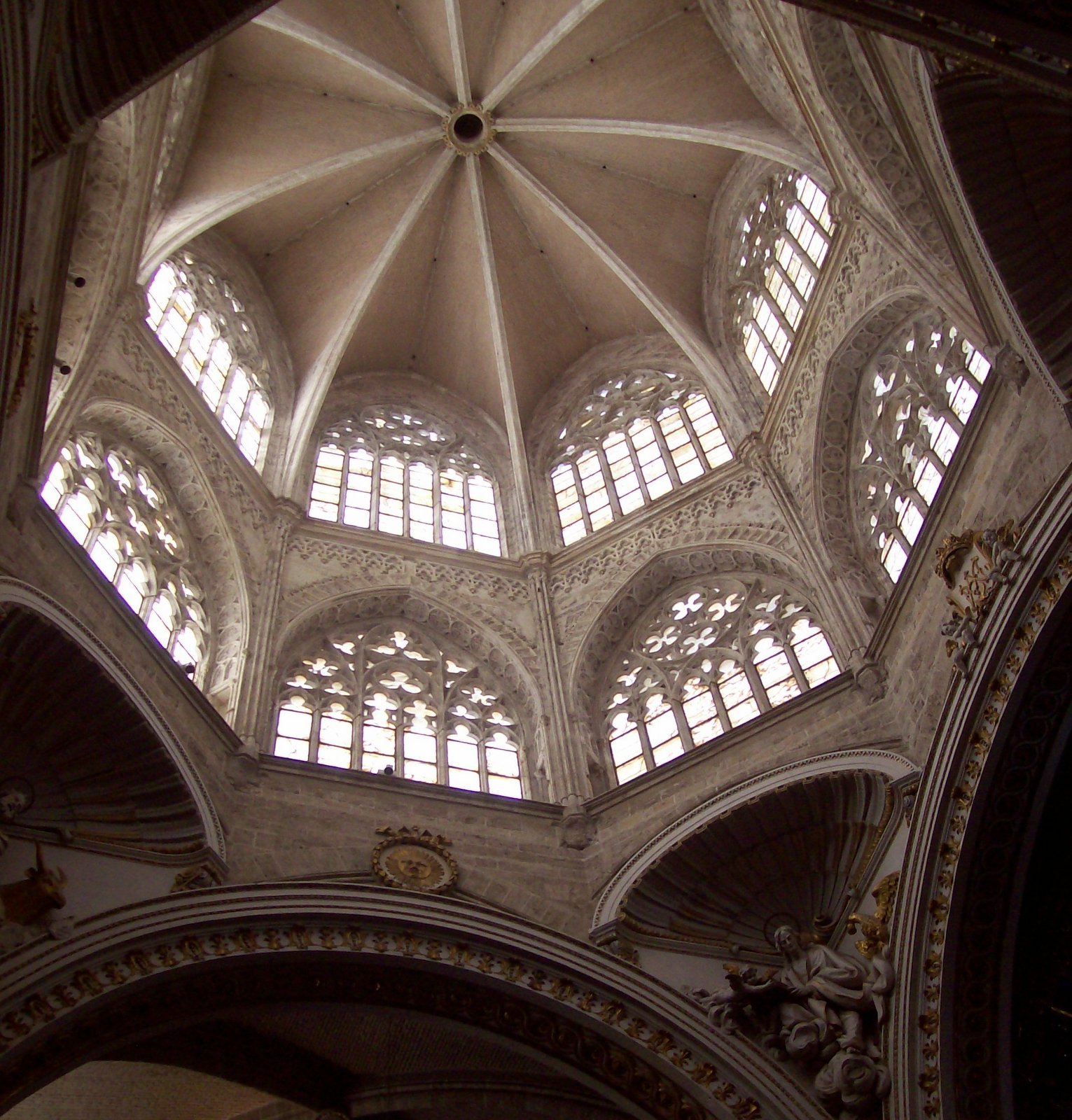Kuppel der Kathedrale von Valencia