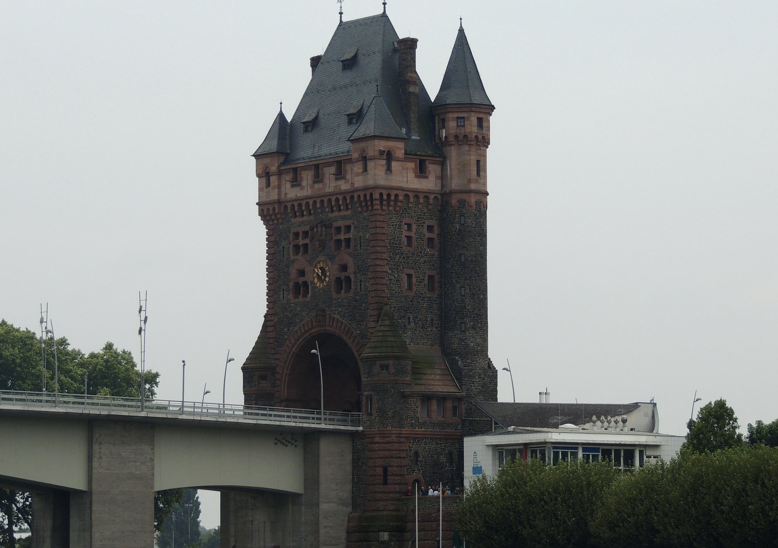 Nibelungenbrücke über den Rhein bei Worms