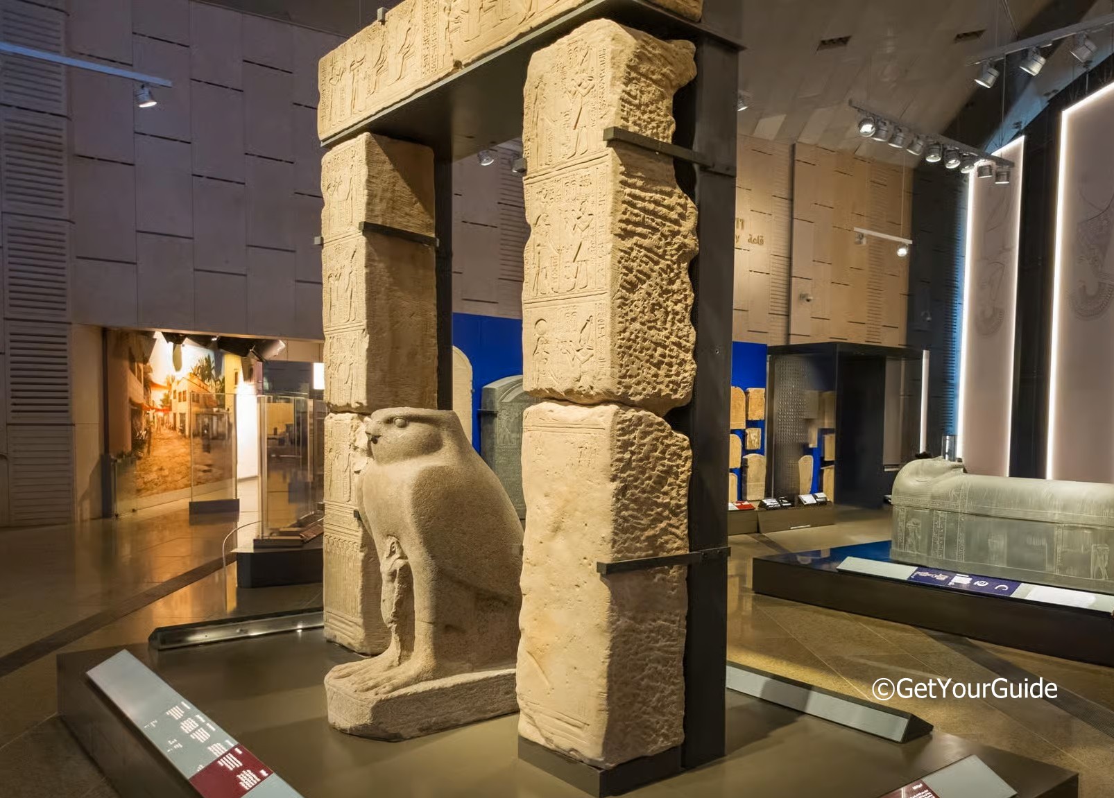 Großes Ägyptisches Museum Gizeh im Großraum Kairo