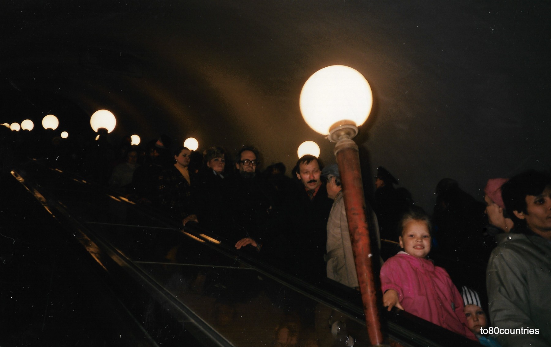 U-Bahn von Moskau - Rolltreppe am Revolutionsplatz