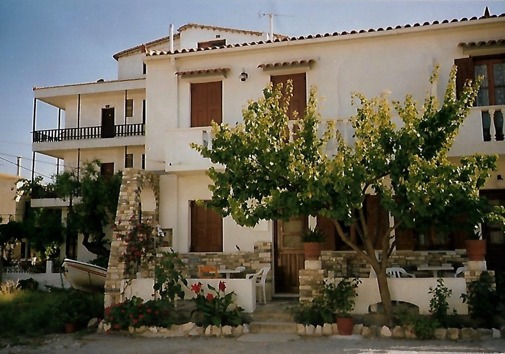 Apartments Leonidas Ireon auf Samos